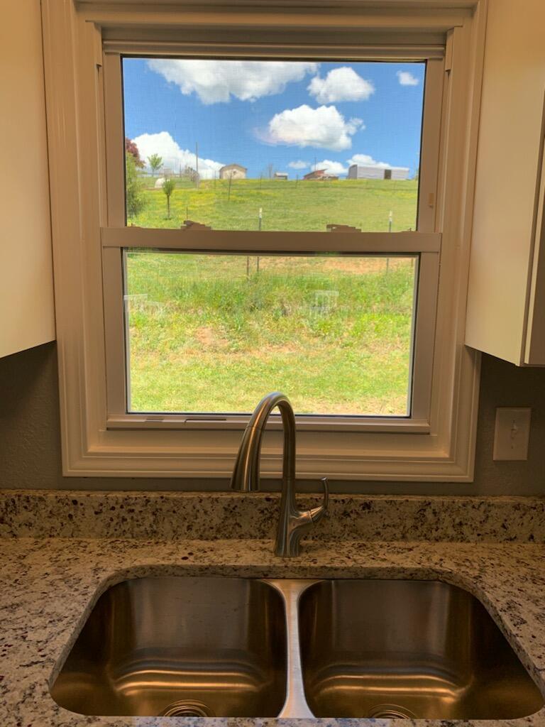810 Ottway Road Greeneville, TN 37745 - Photo 13 of 44 IMG_0600