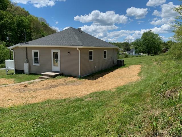 810 Ottway Road Greeneville, TN 37745 - Photo 5 of 44 IMG_0623