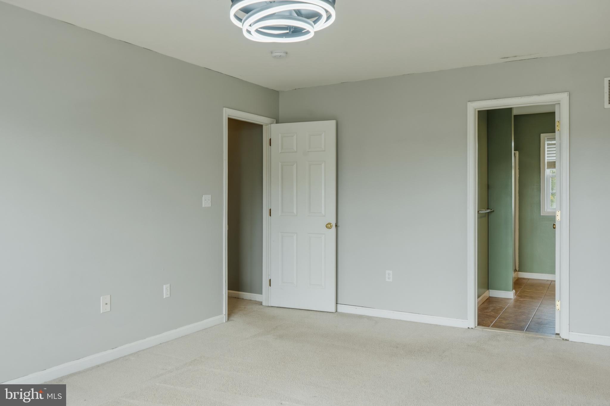 1325 Saddleback Road York, PA 17408 - Photo 26 of 40 Gallery Image 26