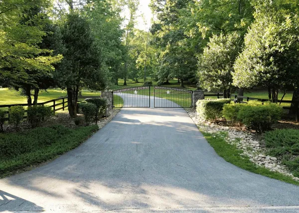 $349,000 | 10 Knob Hill Lane, Landrum, SC 29356