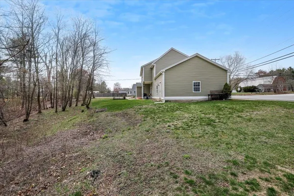 $525,000 | 1 Langs Lane, Newmarket, NH 03857