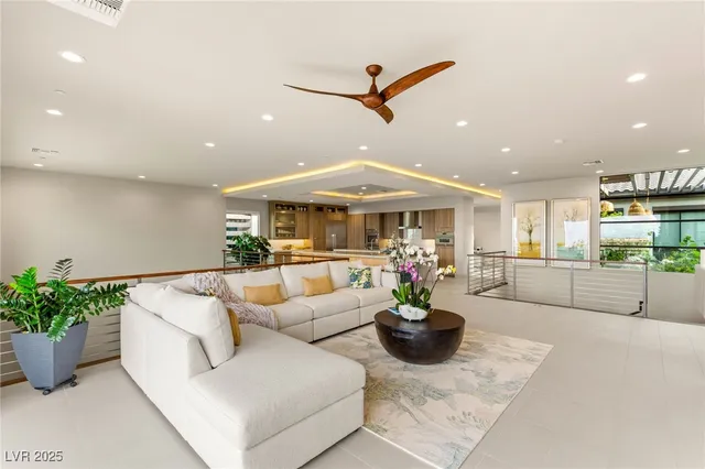 $4,295,000 | 11152 San Terrazo Place, Las Vegas, NV 89141