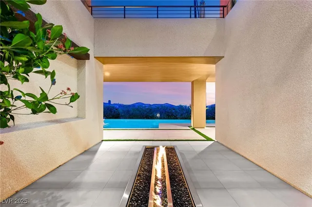 $4,295,000 | 11152 San Terrazo Place, Las Vegas, NV 89141