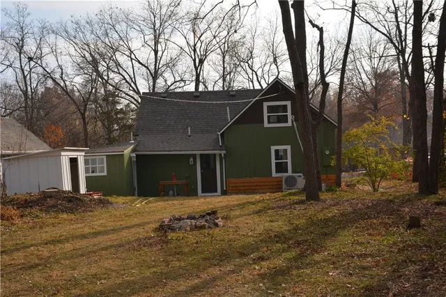 $299,000 | 322 Front Street, Grain Valley, MO 64029