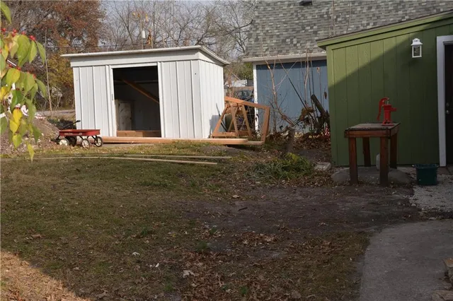 $299,000 | 322 Front Street, Grain Valley, MO 64029