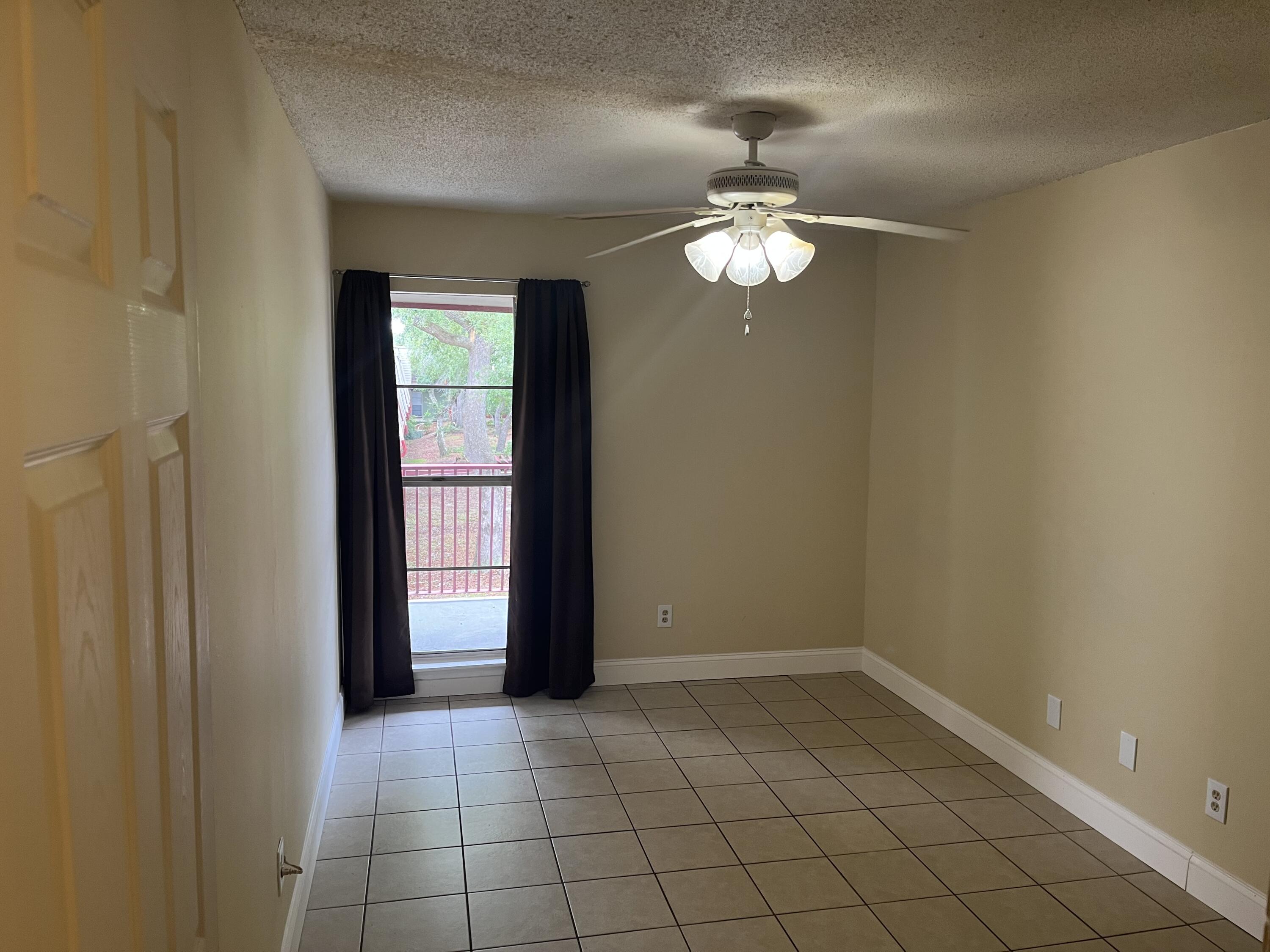 210 Pelham Road, Unit 210 Fort Walton Beach, FL 32547 - Photo 16 of 22 15