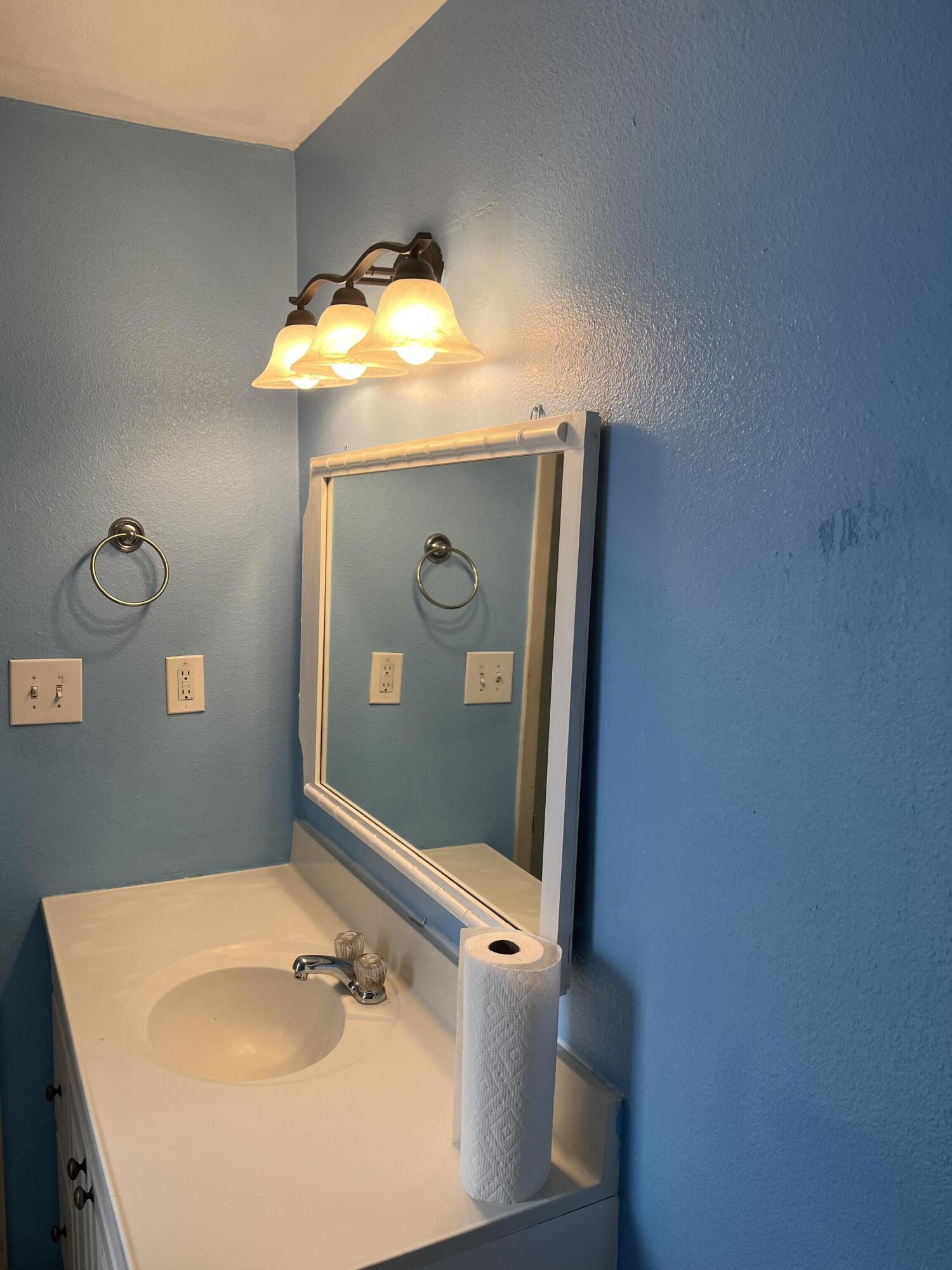 210 Pelham Road, Unit 210 Fort Walton Beach, FL 32547 - Photo 18 of 22 18