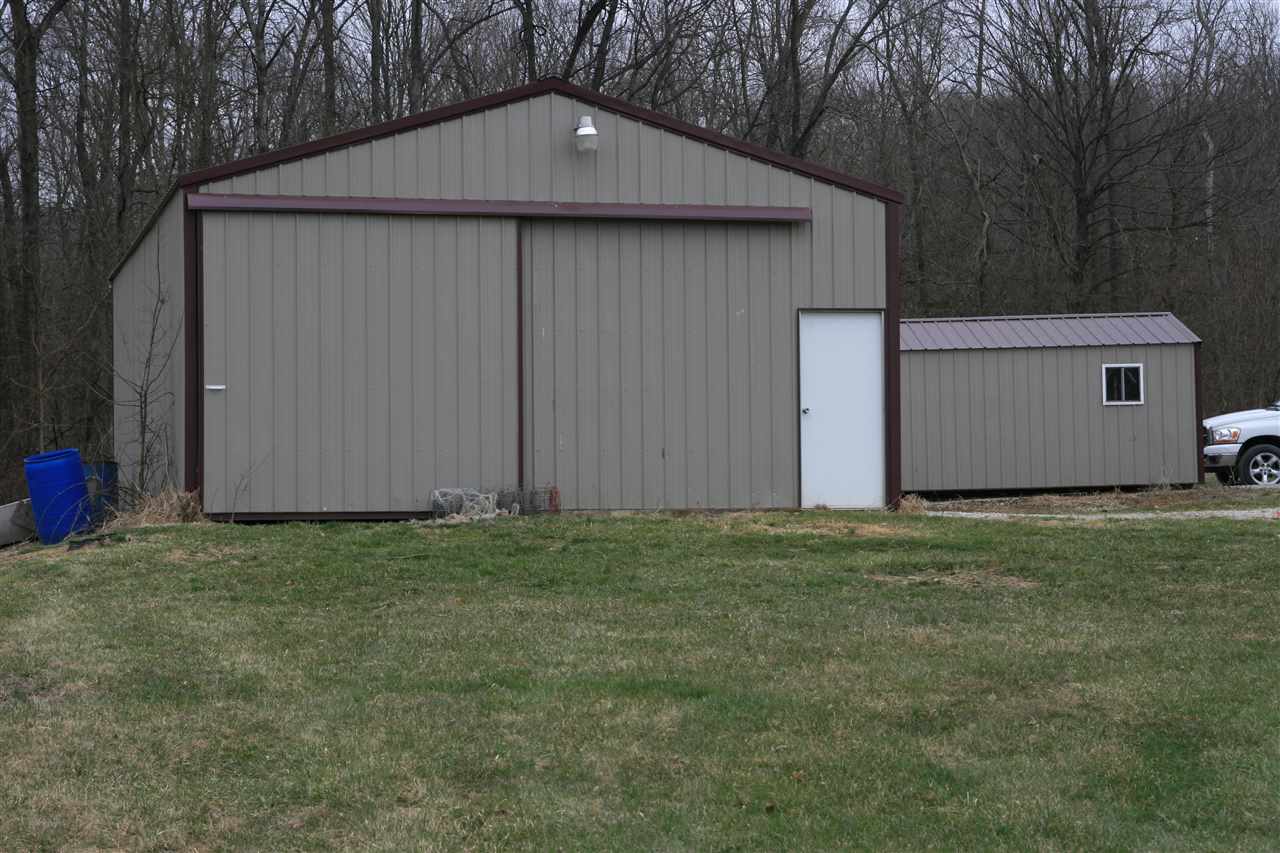 9075 West Fenceline Road Spencer, IN 47460 - Photo 7 of 26