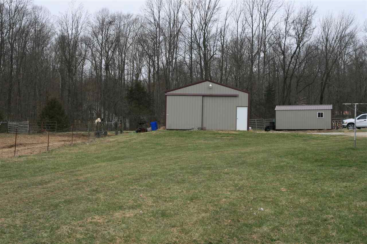9075 West Fenceline Road Spencer, IN 47460 - Photo 8 of 26