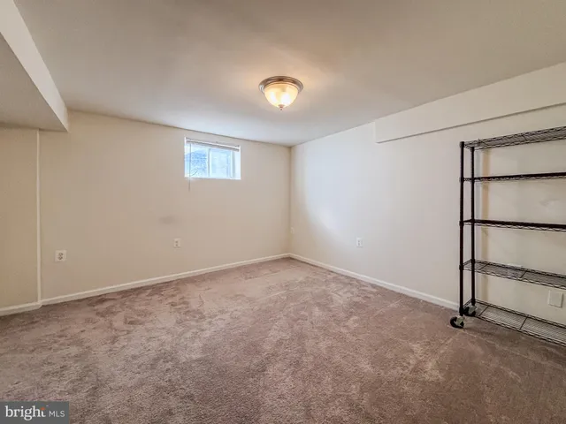 an empty room with a empty space