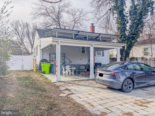 a view of house with outdoor space