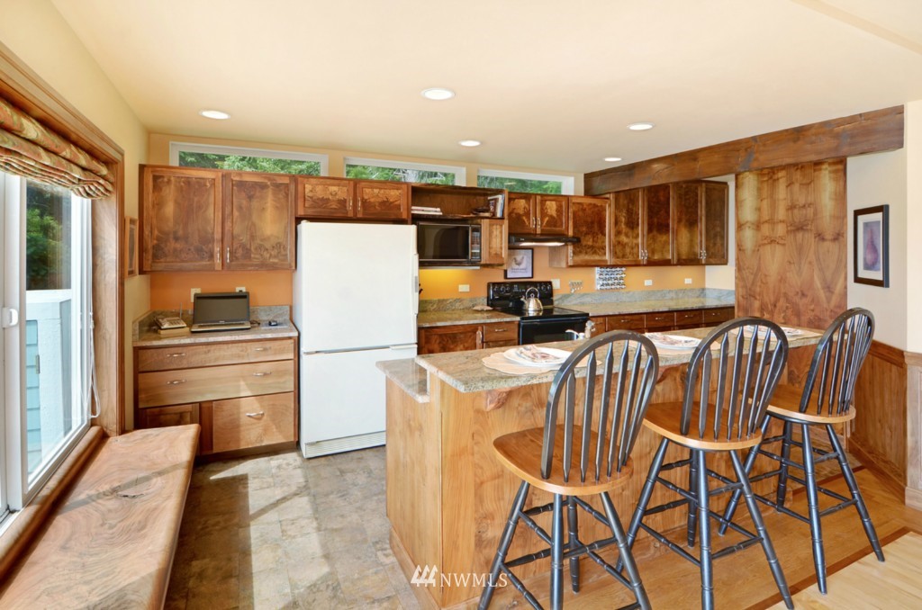 15071 Olympic View Loop Road Northwest Silverdale, WA 98383 - Photo 15 of 25 Gallery Image 15