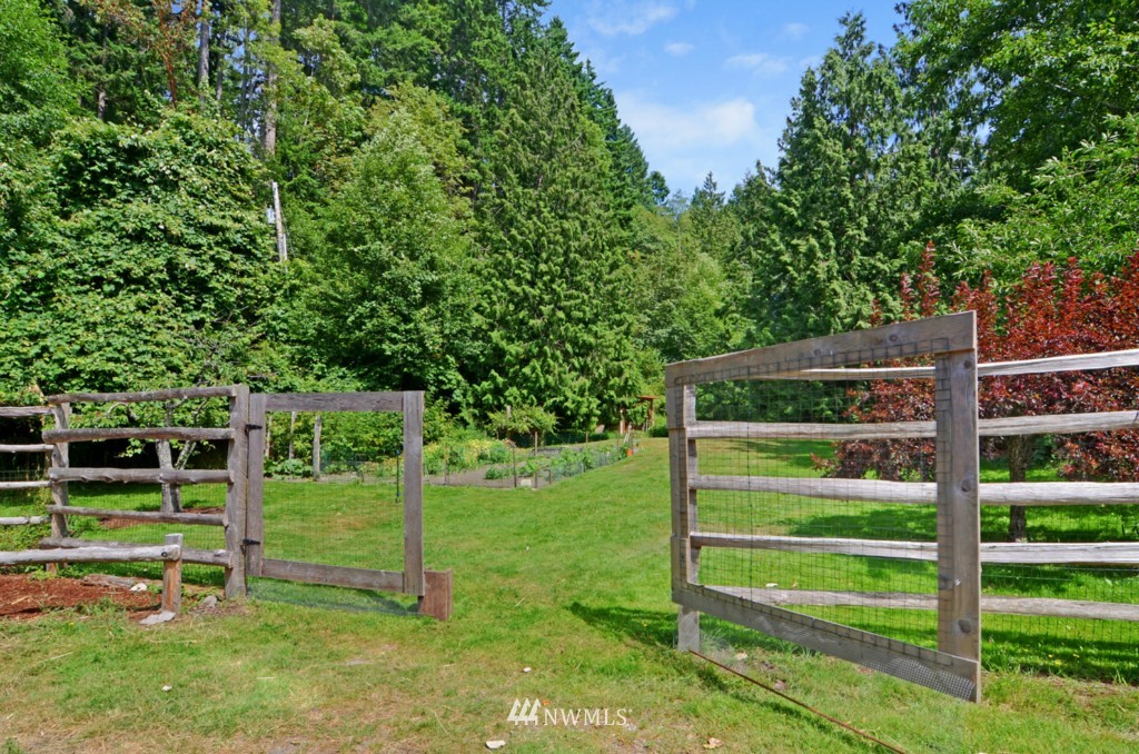15071 Olympic View Loop Road Northwest Silverdale, WA 98383 - Photo 7 of 25 Gallery Image 7