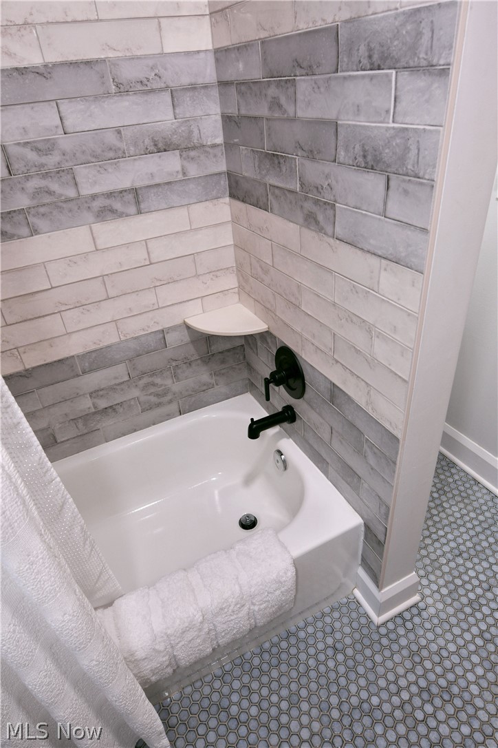 10250 Springfield Road Youngstown, OH 44514 - Photo 25 of 50