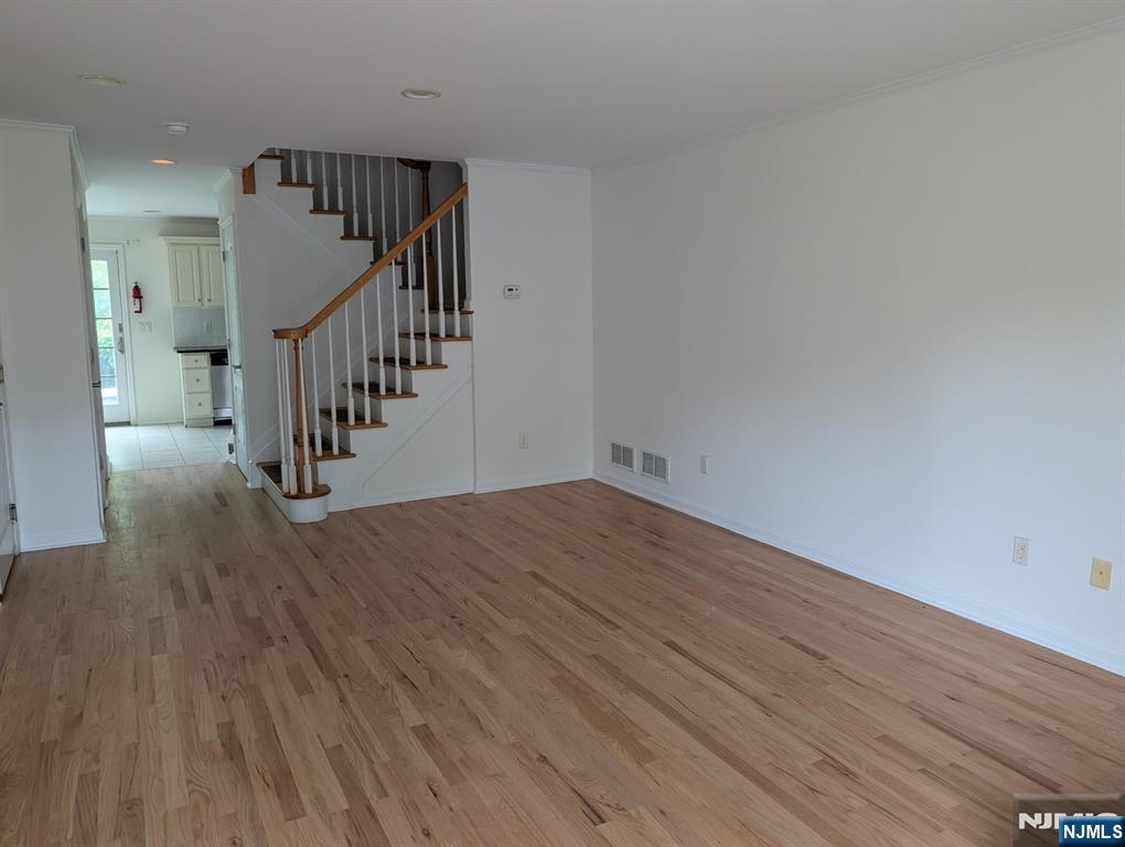 2471 7th Street Fort Lee, NJ 07024 - Photo 4 of 13