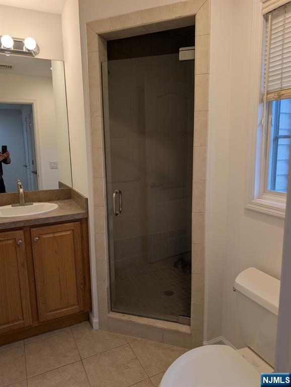 2471 7th Street Fort Lee, NJ 07024 - Photo 7 of 13
