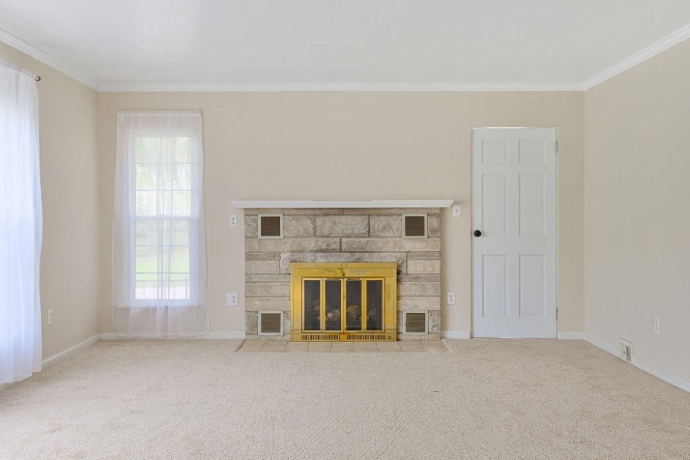 3499 Sand Point Road Fort Wayne, IN 46809 - Photo 8 of 34