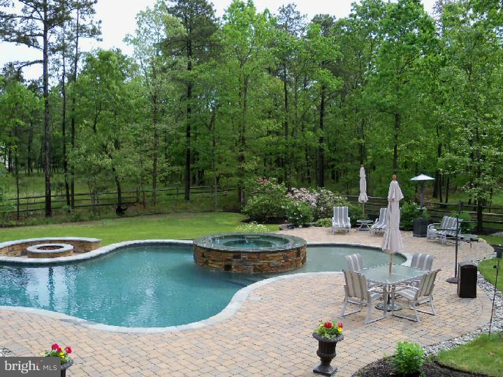 1 Harwood Way Medford, NJ 08055 - Photo 3 of 24