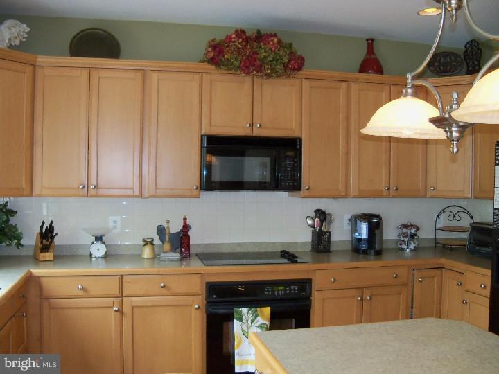 1 Harwood Way Medford, NJ 08055 - Photo 8 of 24