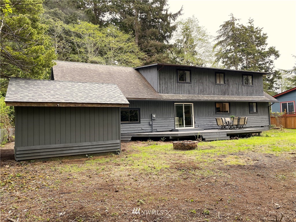 678 Copalis Beach Road Copalis Beach, WA 98535 - Photo 3 of 16 Gallery Image 3