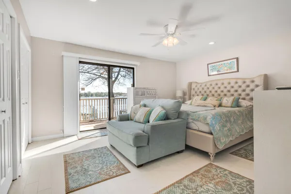 $550,000 | 60 North John Sims Parkway, Valparaiso, FL 32580