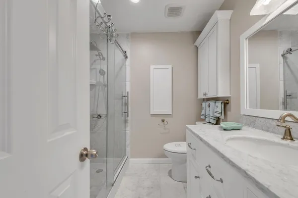 $550,000 | 60 North John Sims Parkway, Valparaiso, FL 32580