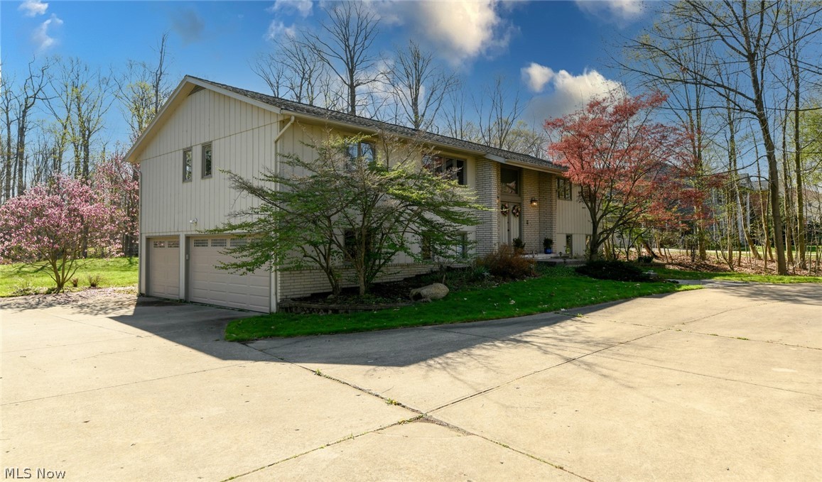 3307 Old Brainard Road Pepper Pike, OH 44124 - Photo 3 of 28