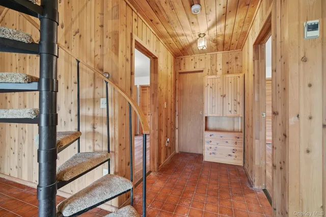 $330,000 | 174 Gary Place, Denver, NY 12421