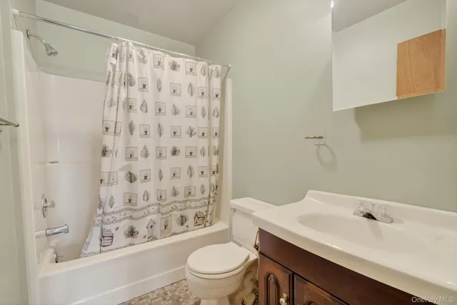 $330,000 | 174 Gary Place, Denver, NY 12421