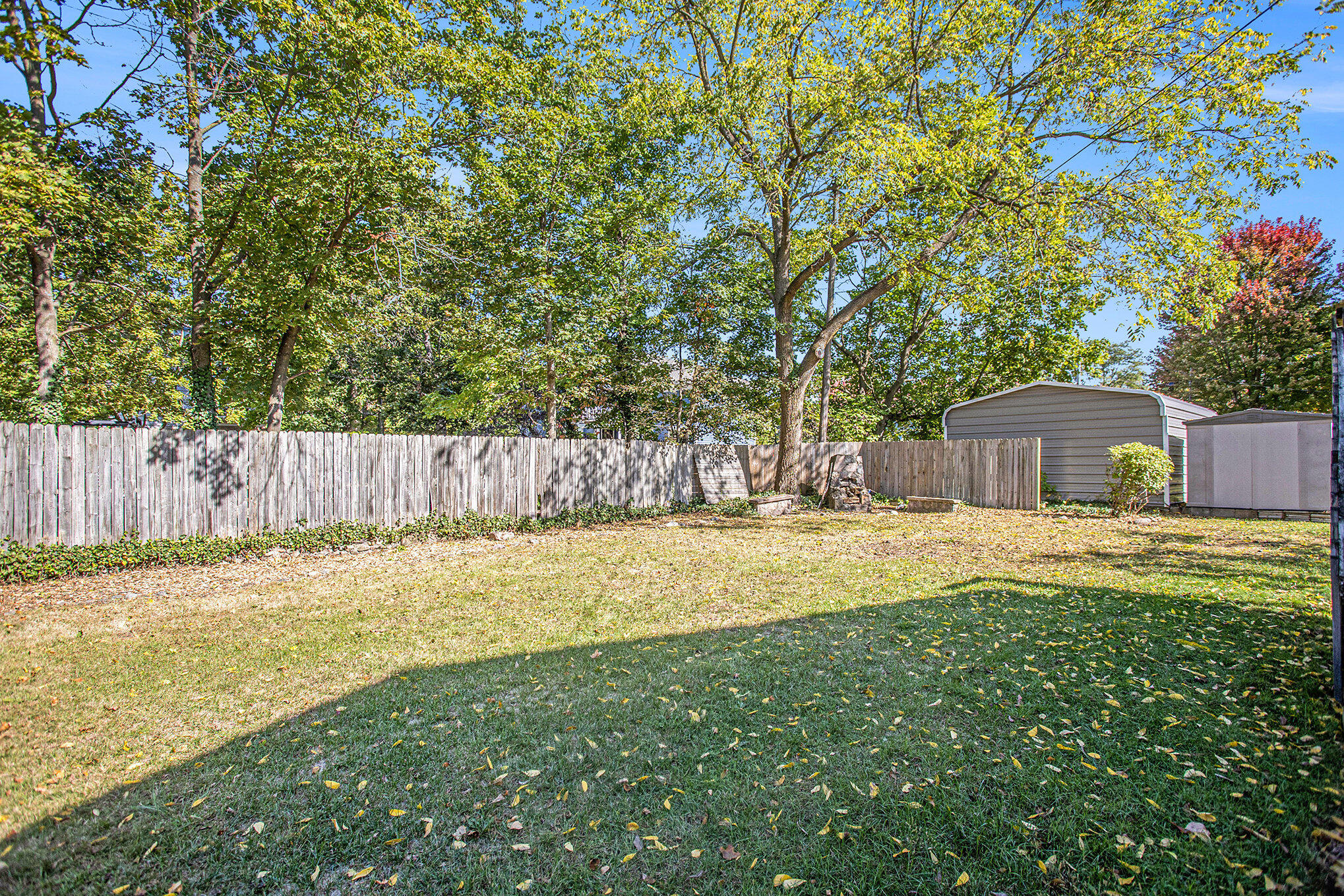 317 East Chart Street Plainwell, MI 49080 - Photo 27 of 28 009_581a7316_167