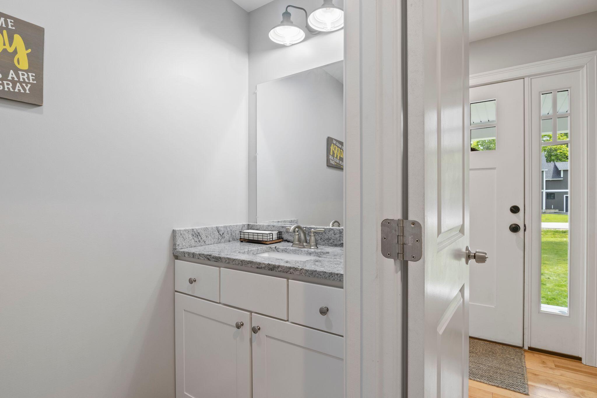 25 Leonards Way Windham, ME 04062 - Photo 20 of 61 25_Leonards_Way_057