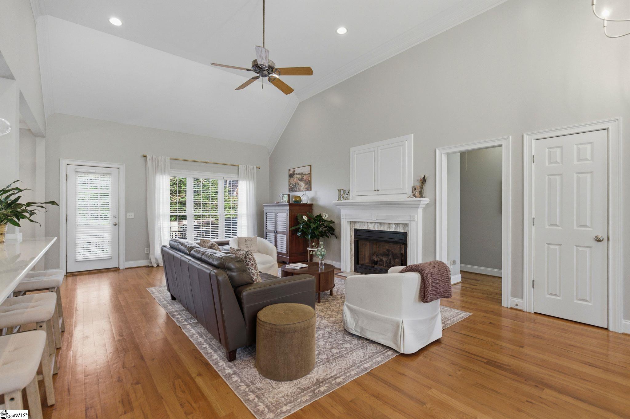 207 Player Way Simpsonville, SC 29681 - Photo 4 of 48