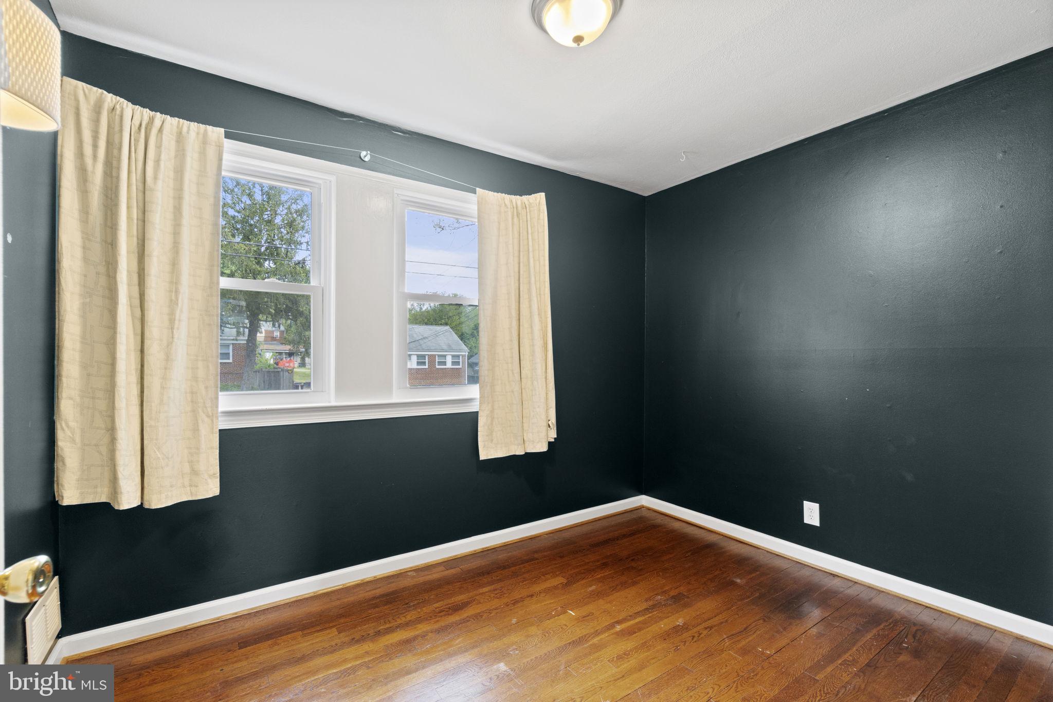 1512 Windham Lane Silver Spring, MD 20902 - Photo 18 of 47 Bedroom 3