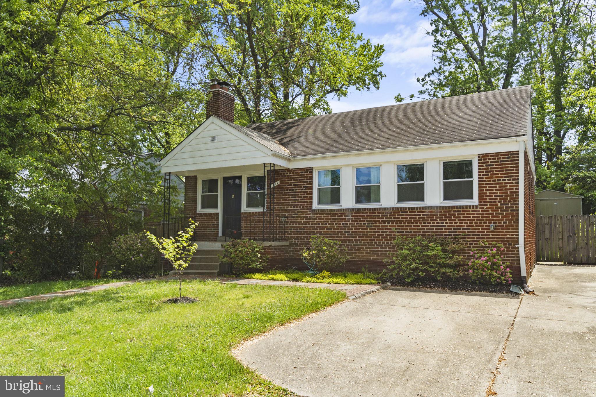 1512 Windham Lane Silver Spring, MD 20902 - Photo 2 of 47 Adorable Rambler with 2 Car Driveway