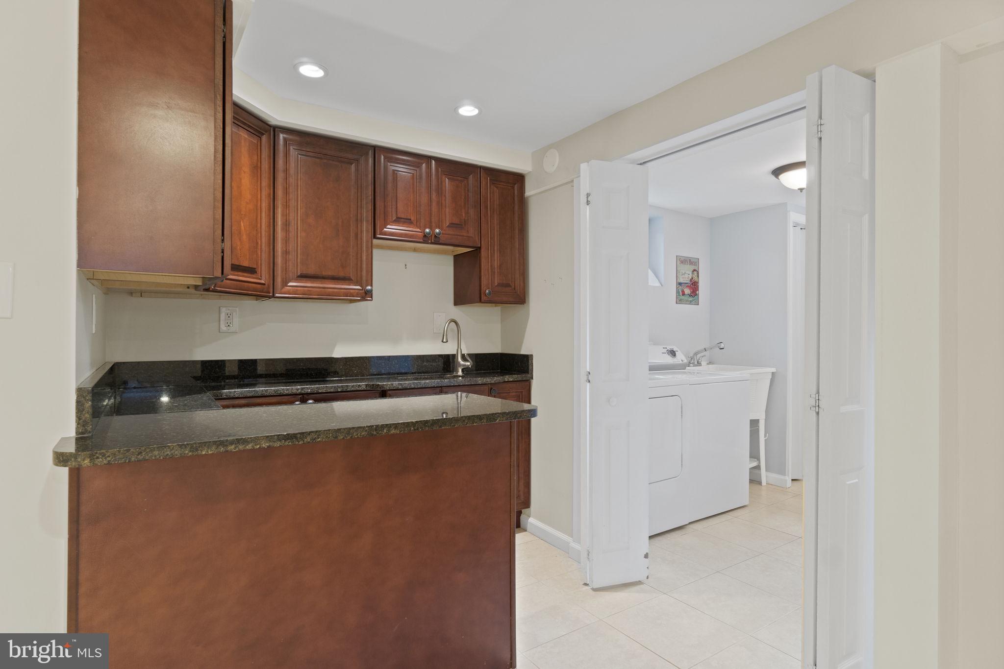 1512 Windham Lane Silver Spring, MD 20902 - Photo 25 of 47 Wet Bar