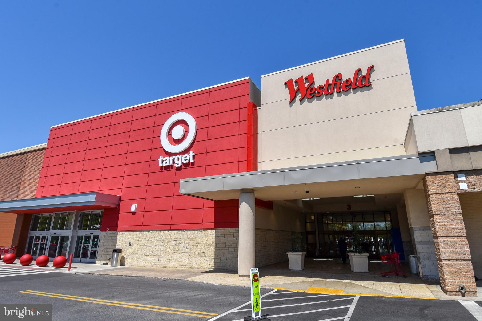 1512 Windham Lane Silver Spring, MD 20902 - Photo 39 of 47 Short Drive to Target