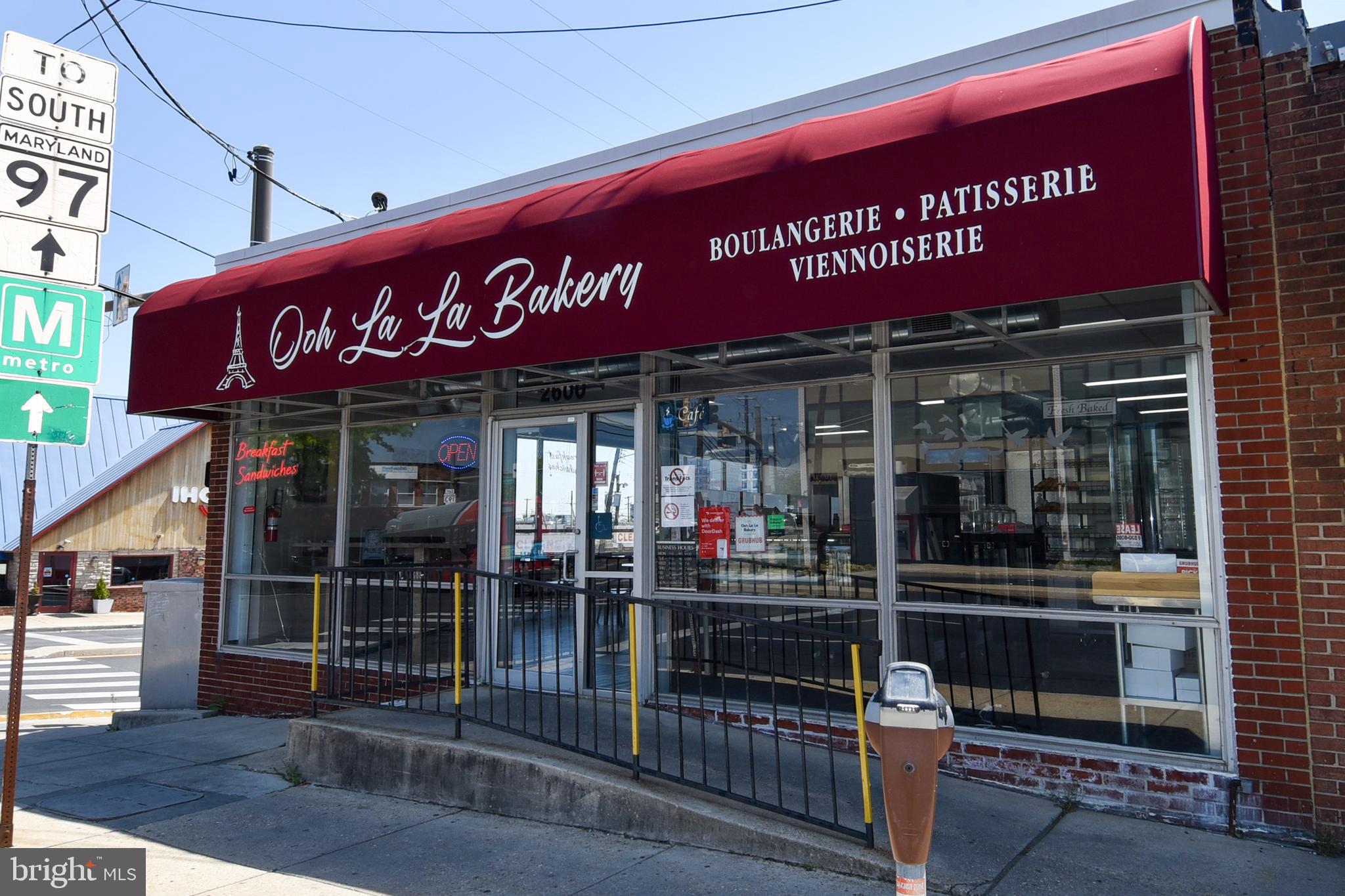 1512 Windham Lane Silver Spring, MD 20902 - Photo 43 of 47 Visit Restaurants in Wheaton