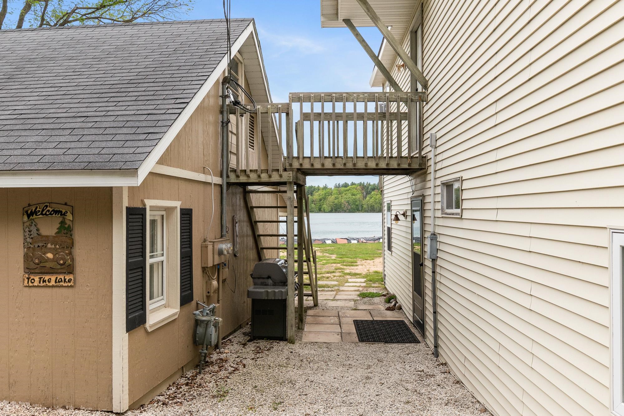 13060 Silver Lake Resort Road Wolverine, MI 49799 - Photo 35 of 50 1900330-34.JPG