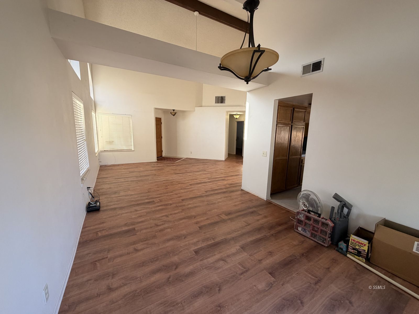 1217 Quail Way Ridgecrest, CA 93555 - Photo 3 of 18