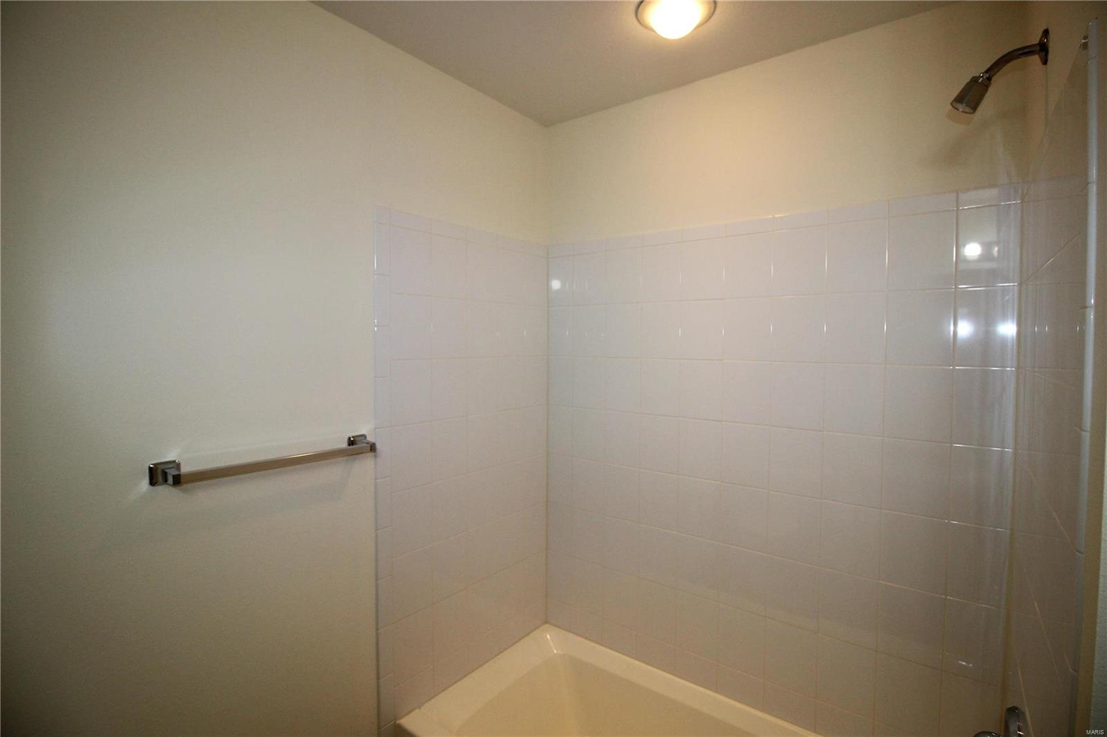1336 Three Rivers Drive O'Fallon, IL 62269 - Photo 15 of 16 Gallery Image 15