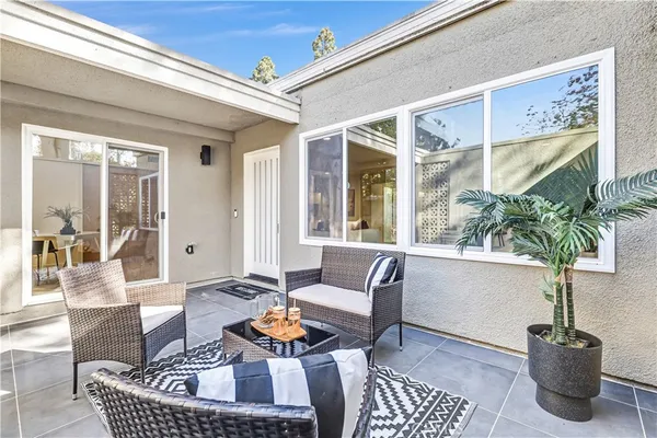 $818,000 | 651 Avenida Sevilla, Unit D, Laguna Woods, CA 92637