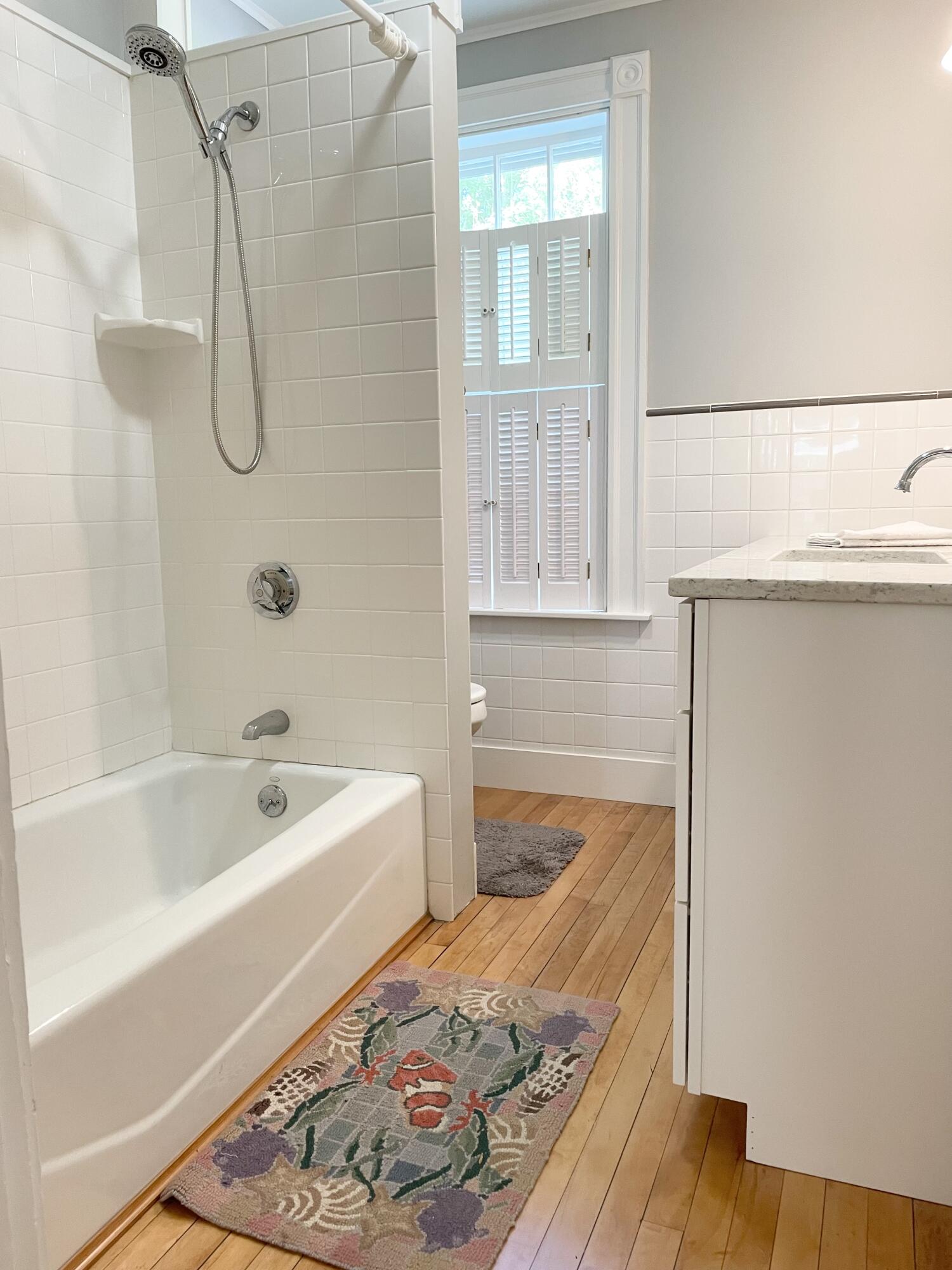 18 Green Street Castine, ME 04421 - Photo 14 of 38 IMG_9072