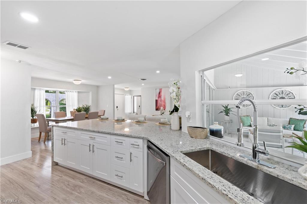 2360 Clipper Way Naples, FL 34104 - Photo 12 of 45