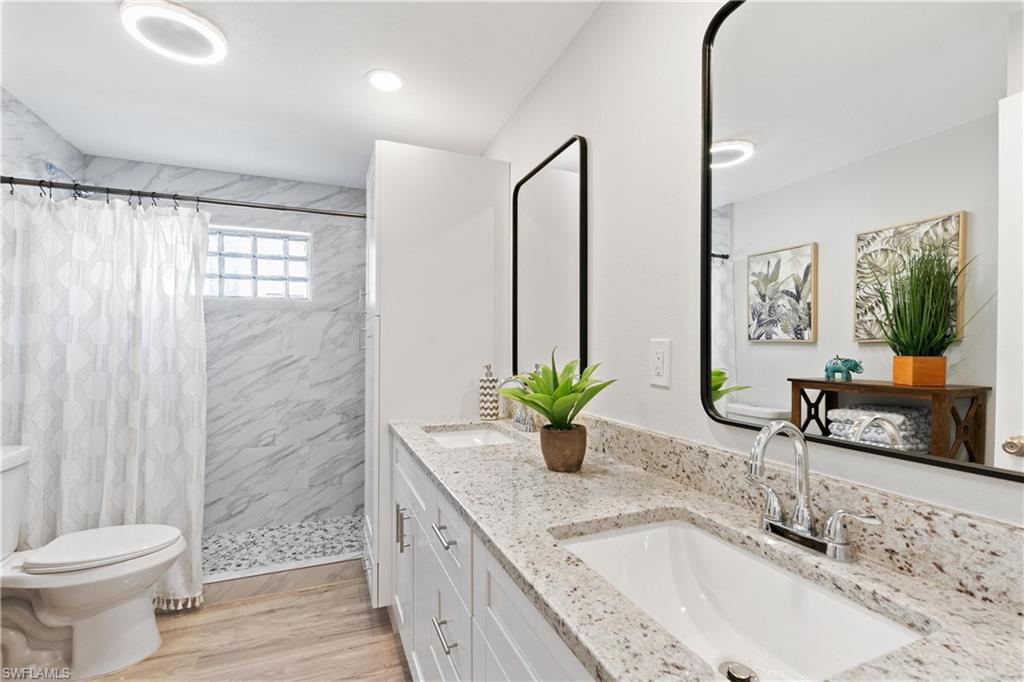 2360 Clipper Way Naples, FL 34104 - Photo 21 of 45