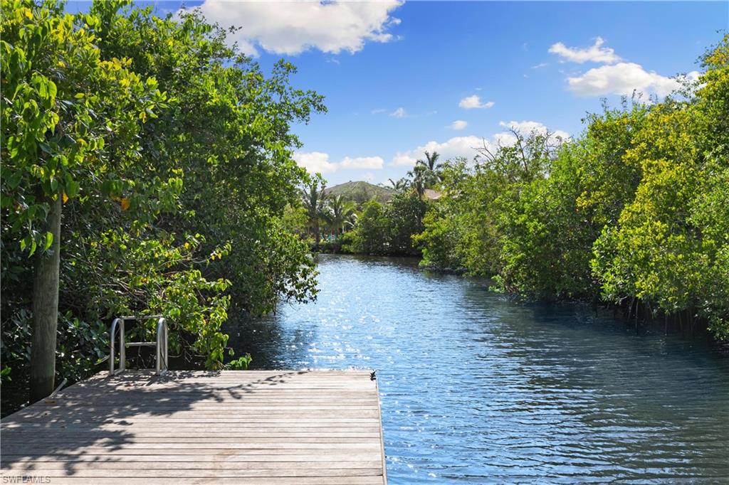 2360 Clipper Way Naples, FL 34104 - Photo 36 of 45