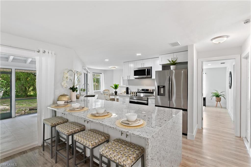 2360 Clipper Way Naples, FL 34104 - Photo 9 of 45