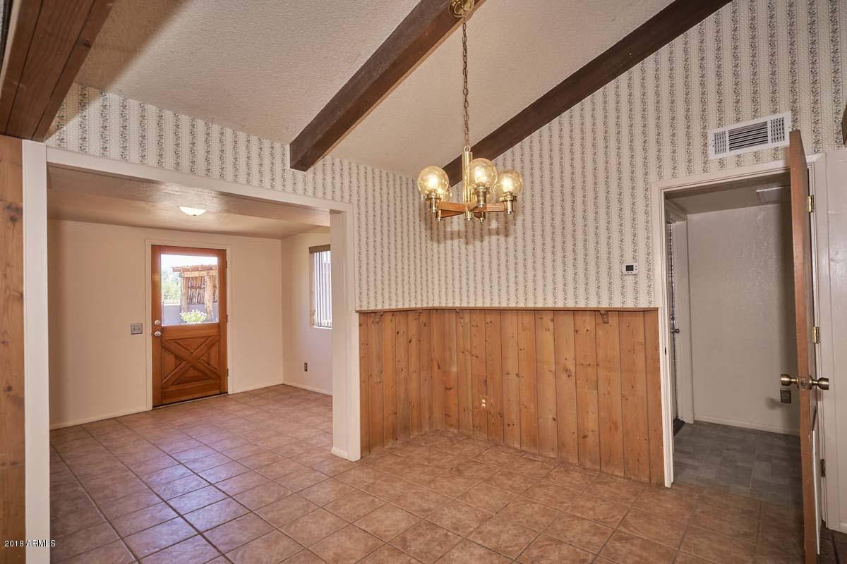 731 North Merrill Road Mesa, AZ 85207 - Photo 11 of 33 Dining Room