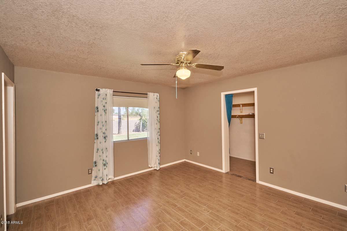 731 North Merrill Road Mesa, AZ 85207 - Photo 15 of 33 Master Bedroom2
