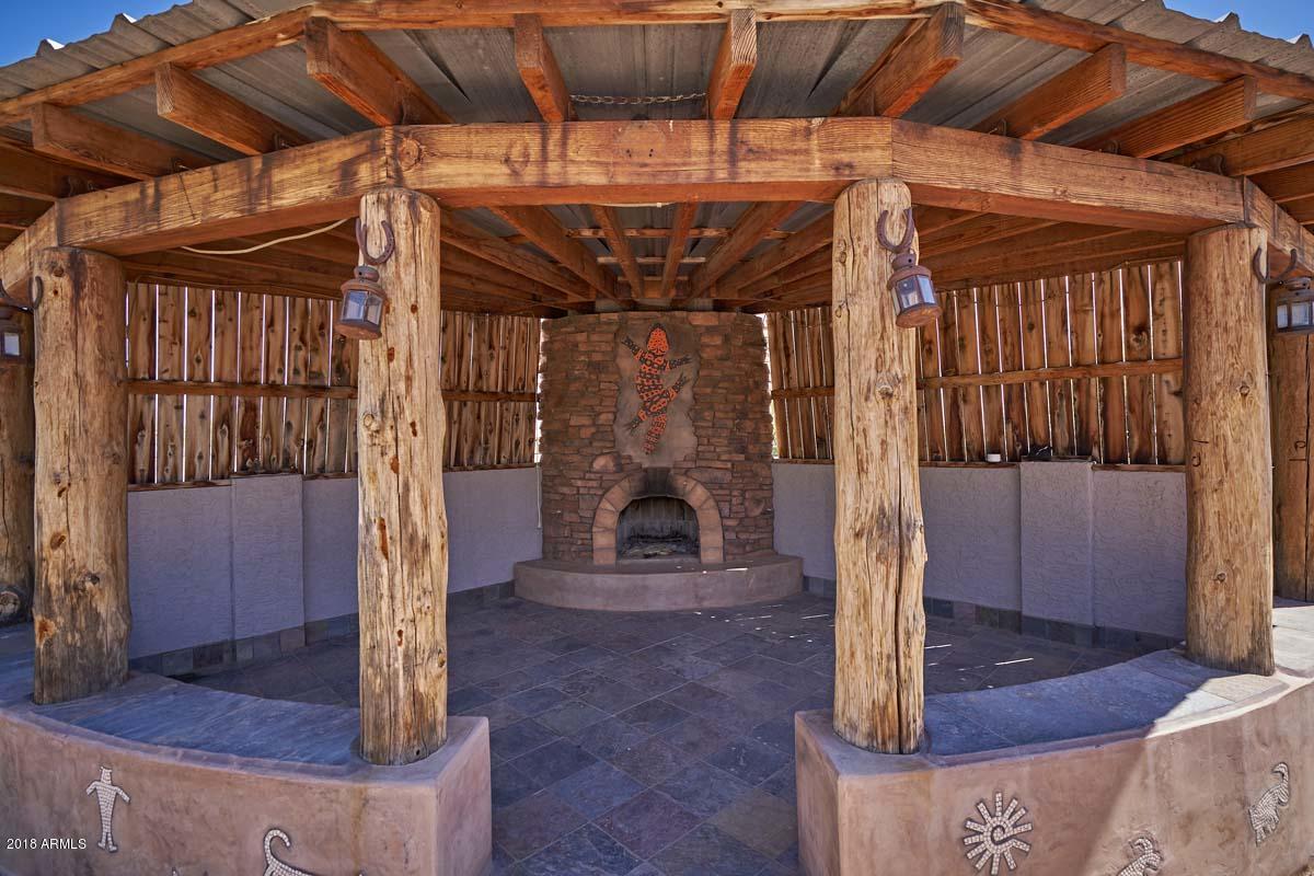 731 North Merrill Road Mesa, AZ 85207 - Photo 25 of 33 Bacyard-Gazebo2
