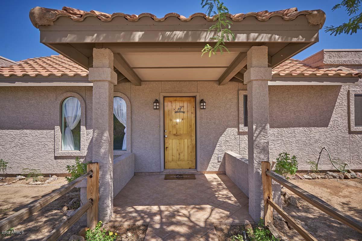 731 North Merrill Road Mesa, AZ 85207 - Photo 3 of 33 Front Porch and Entry